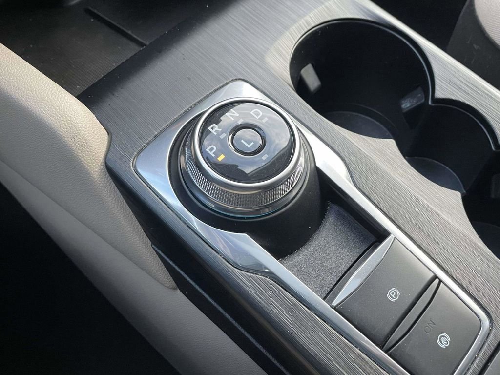 Certified 2022 Ford Escape SE w/ Convenience Package image 30