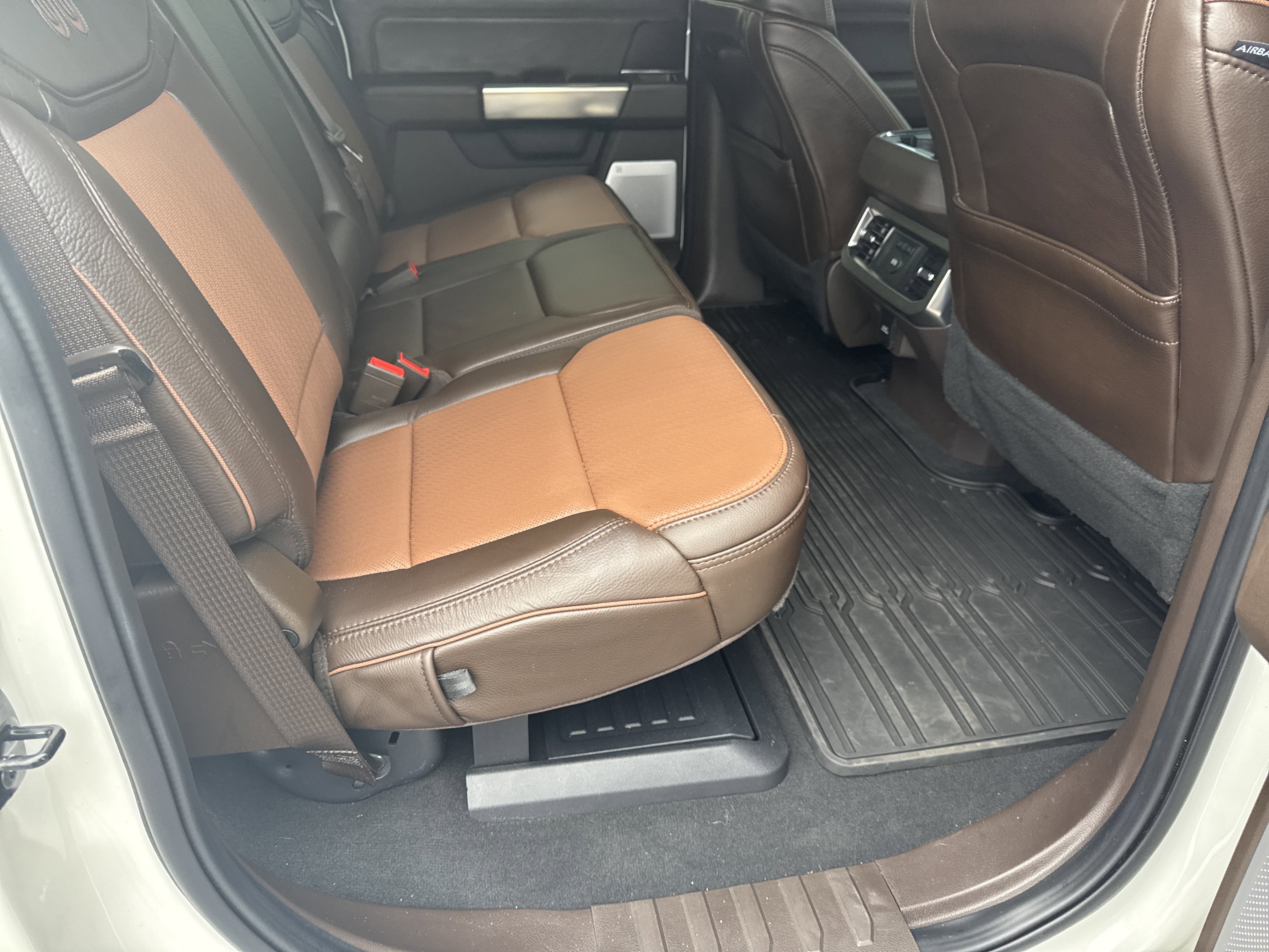 Certified 2025 Ford F250 King Ranch w/ FX4 Off-Road Package image 15