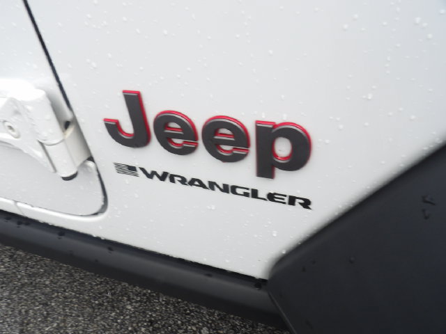 Used 2023 Jeep Wrangler Unlimited Rubicon w/ LED Lighting Group AWD/4WD image 15