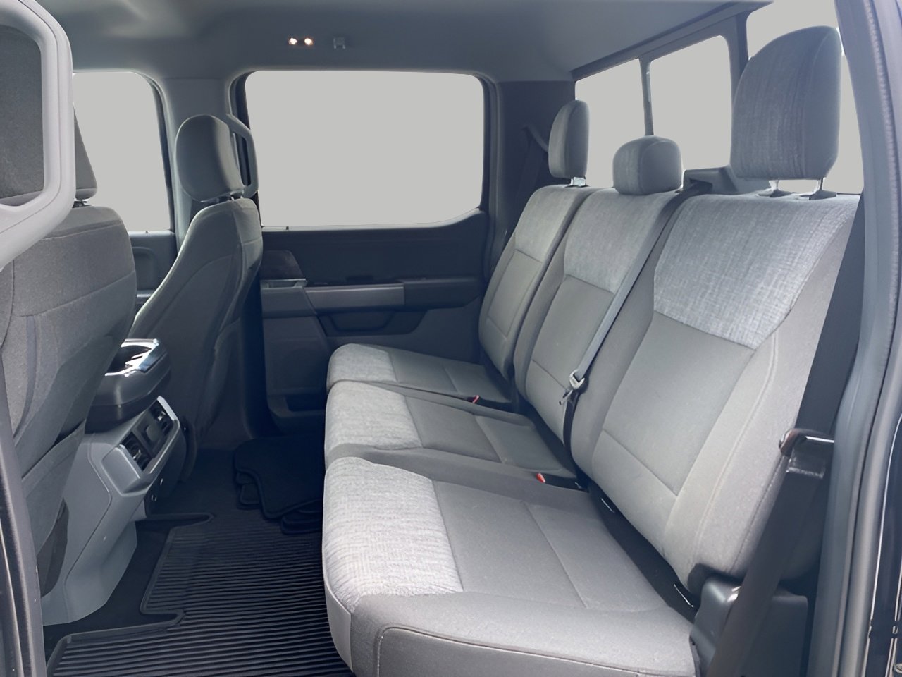 Certified 2022 Ford F150 XLT w/ Equipment Group 302A High image 11