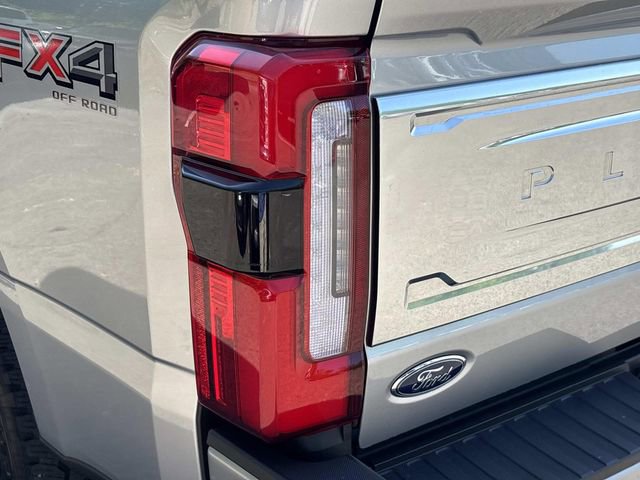 Certified 2024 Ford F250 Platinum AWD/4WD image 12