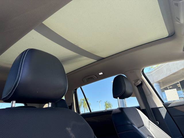 Used 2024 Volkswagen Atlas SE w/ Panoramic Sunroof Package FWD image 17