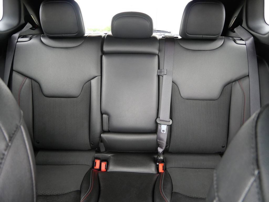 Used 2024 Jeep Compass Trailhawk image 19