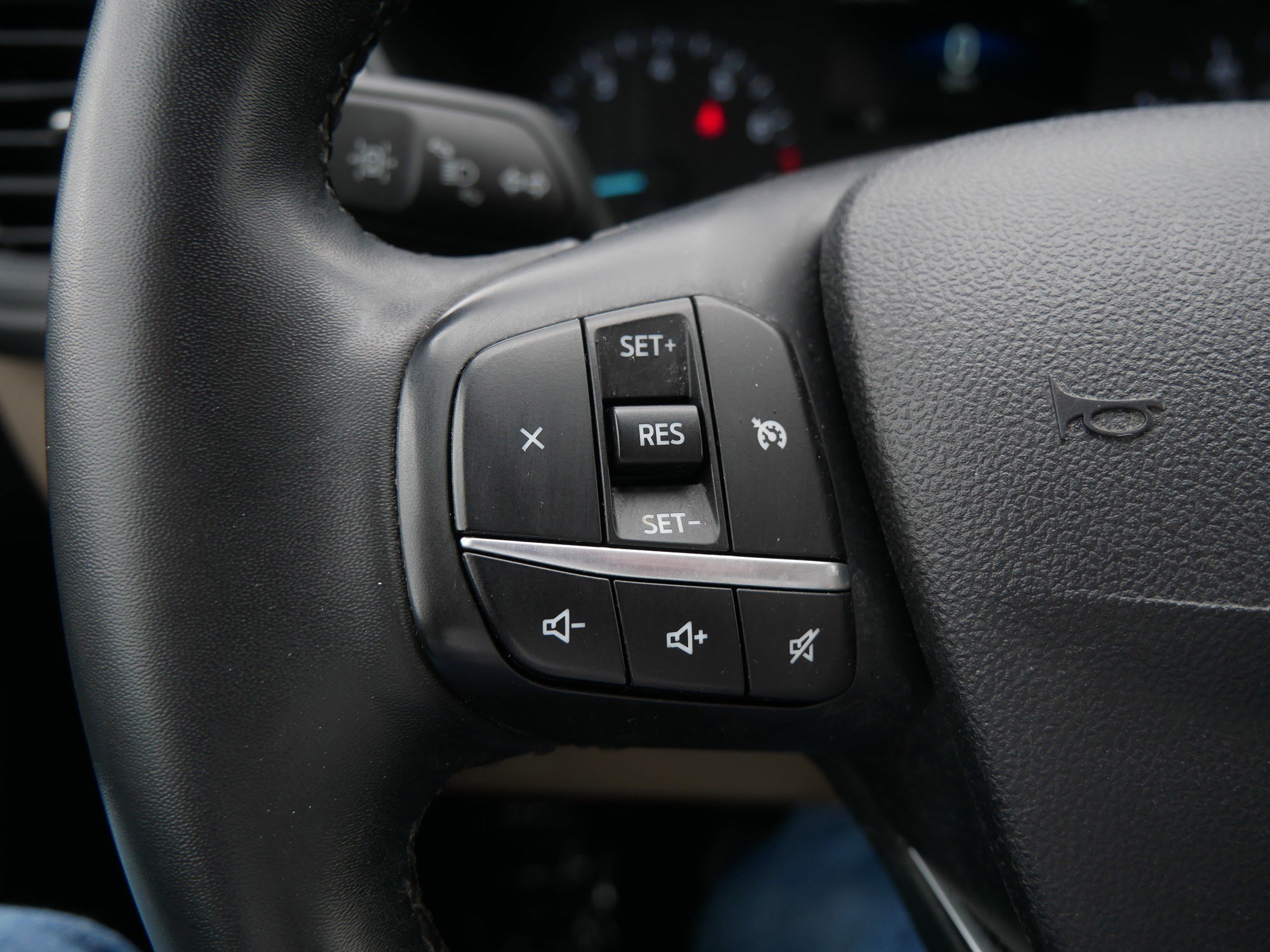 Certified 2022 Ford Escape SE w/ Convenience Package image 28