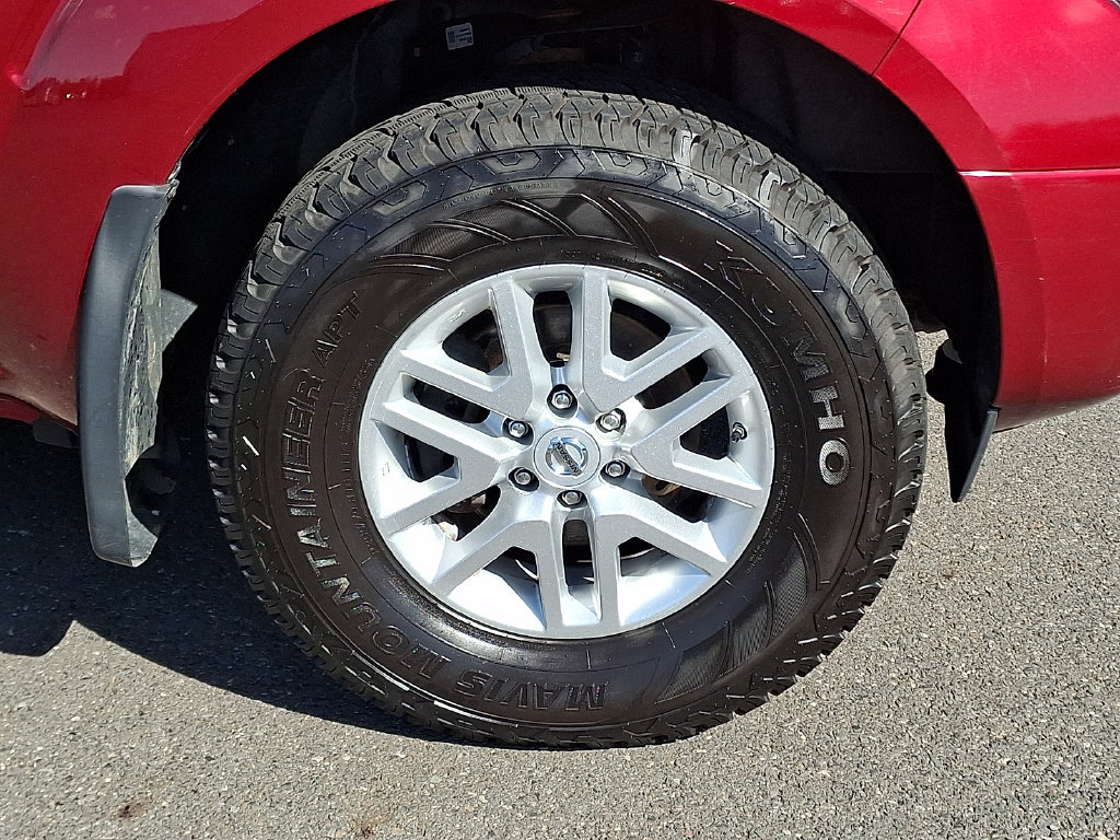 Used 2019 Nissan Frontier SV w/ Value Truck Package AWD/4WD image 11