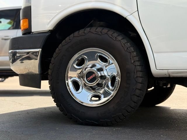 Used 2019 GMC Savana 3500 w/ Driver Convenience Package RWD image 33