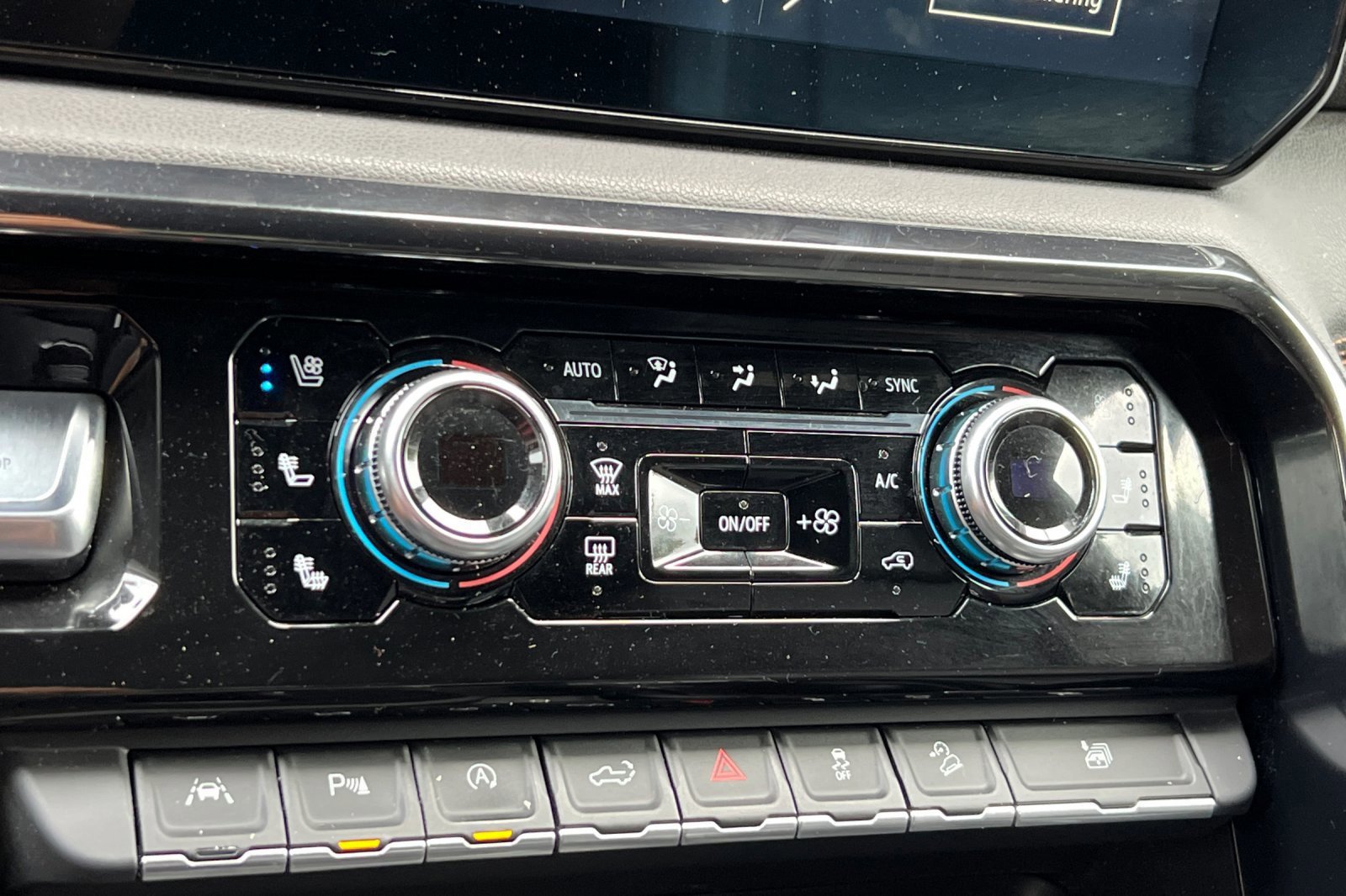 Used 2023 GMC Sierra 1500 AT4 image 20