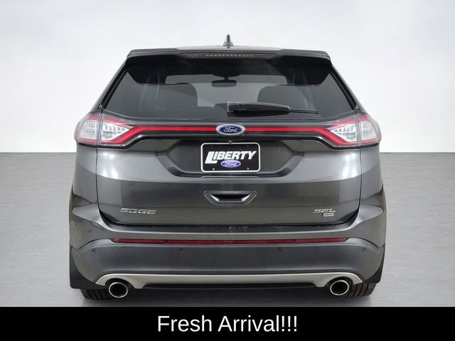 Certified 2018 Ford Edge SEL w/ Equipment Group 201A AWD/4WD image 4