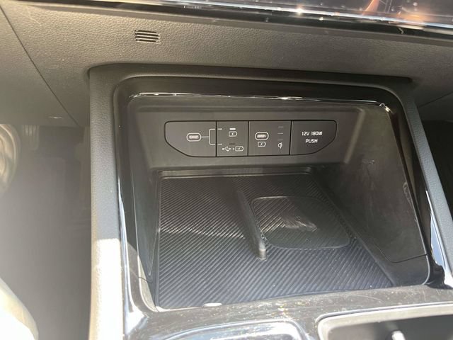 Used 2025 Kia K5 GT-Line w/ GT-Line Premium Package FWD image 31