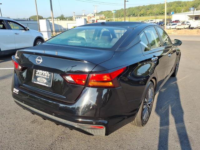 Used 2025 Nissan Altima 2.5 SV FWD image 4