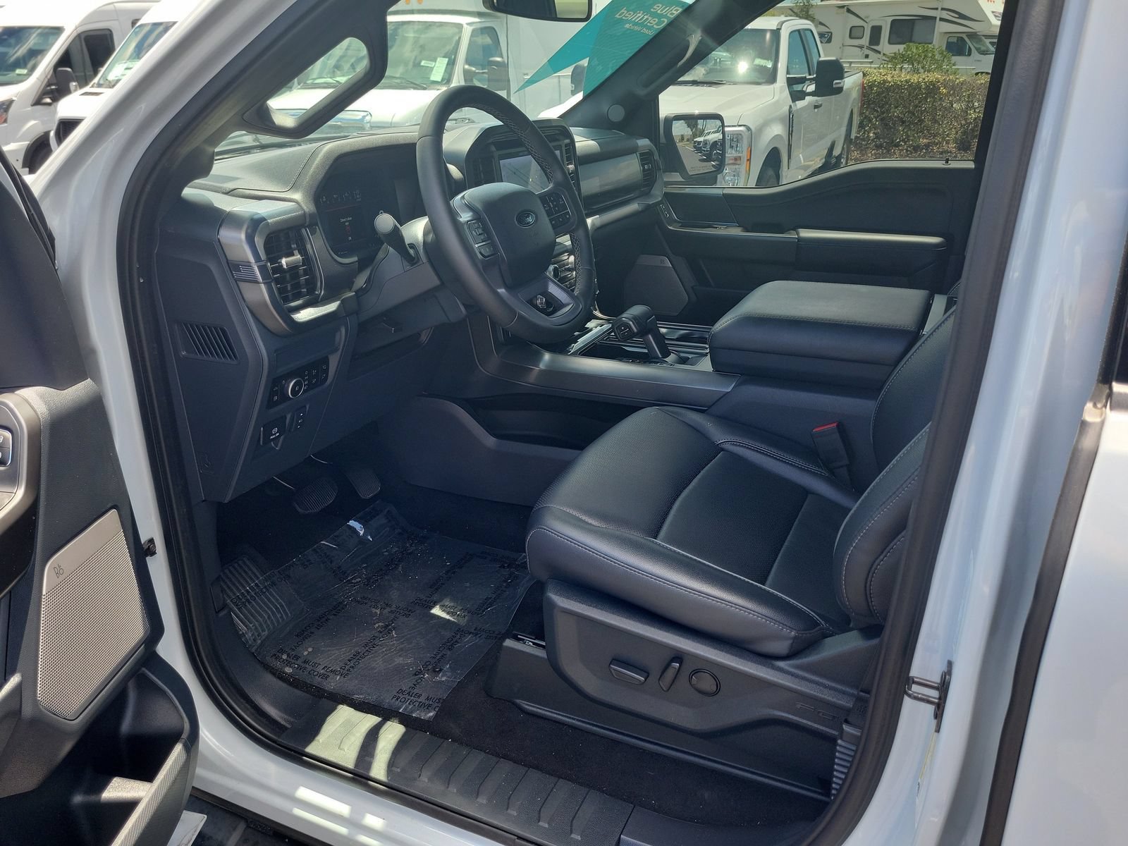Certified 2025 Ford F150 Lariat w/ Equipment Group 501A Mid AWD/4WD image 16