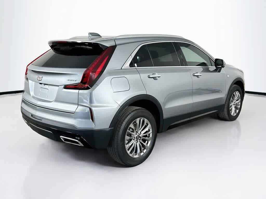 Used 2025 Cadillac XT4 Premium Luxury FWD image 25