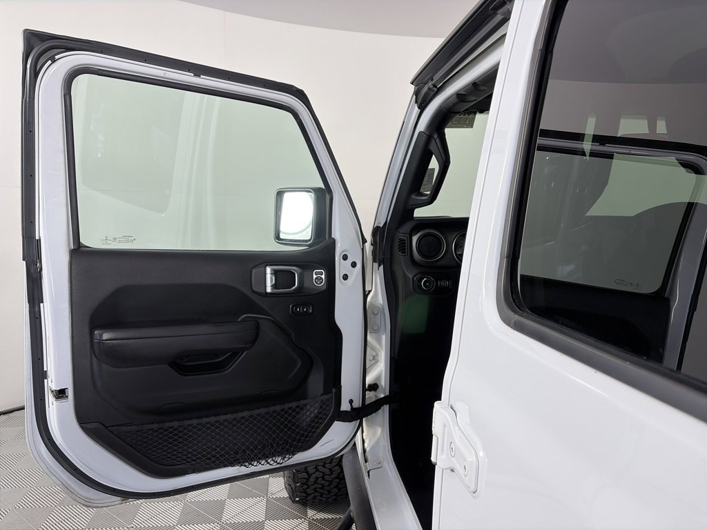 Used 2018 Jeep Wrangler Unlimited Sport S image 10