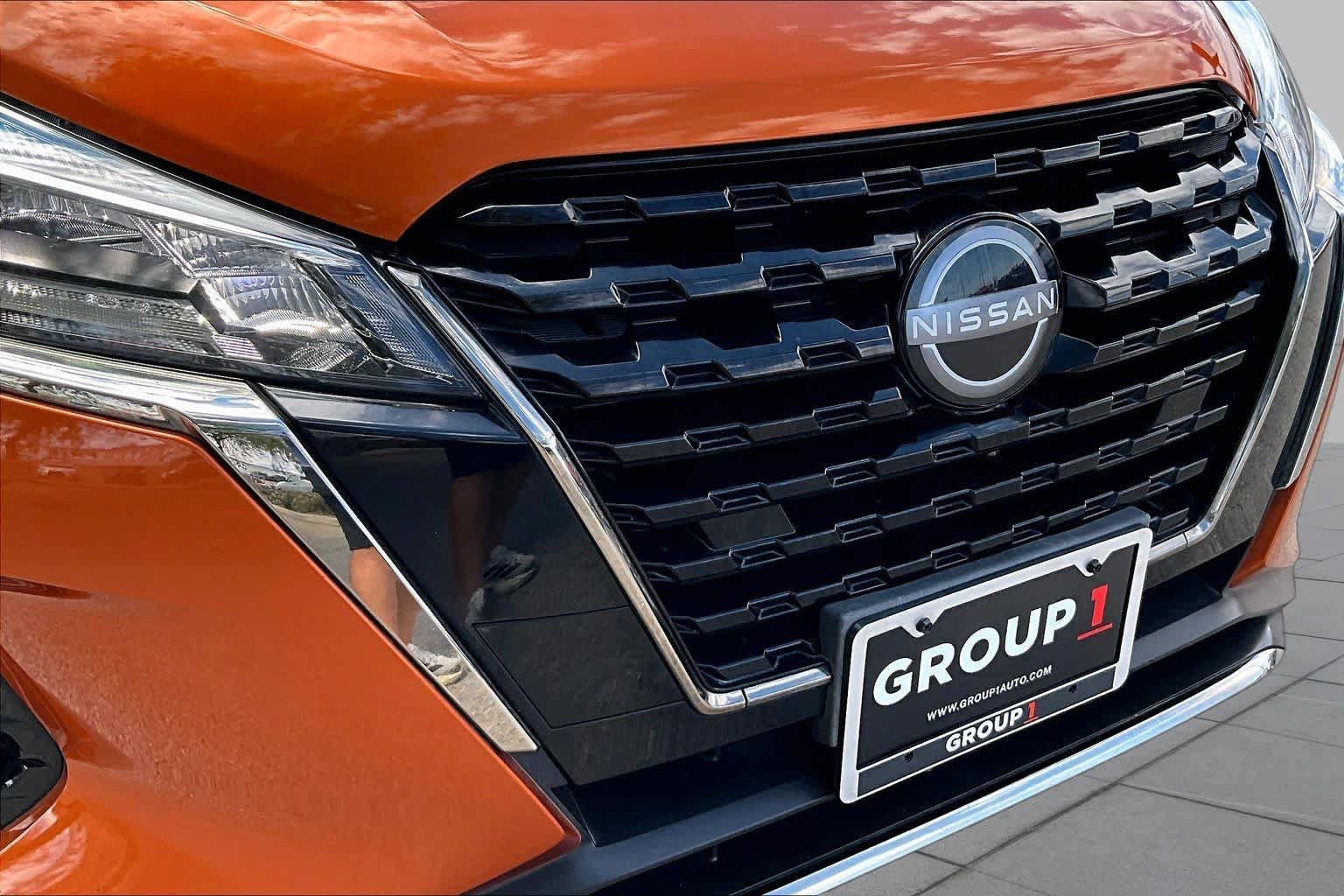 Used 2023 Nissan Kicks SR FWD image 29