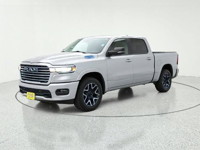 Used 2025 RAM 1500 Laramie w/ Laramie Southwest Edition AWD/4WD image 3