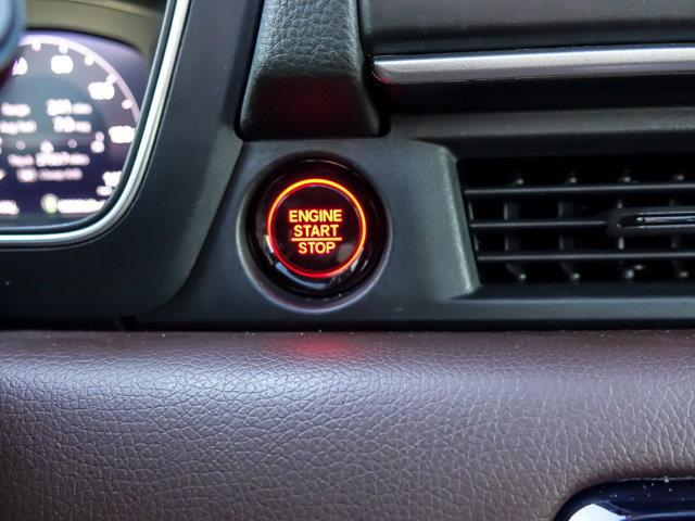 Used 2024 Honda Pilot Elite image 16