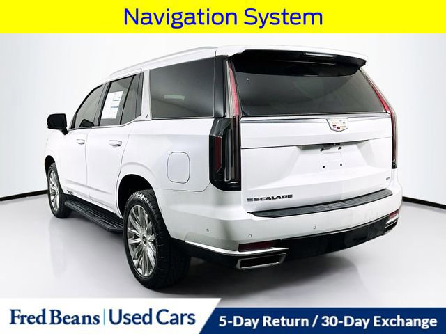 Used 2023 Cadillac Escalade Premium Luxury image 3
