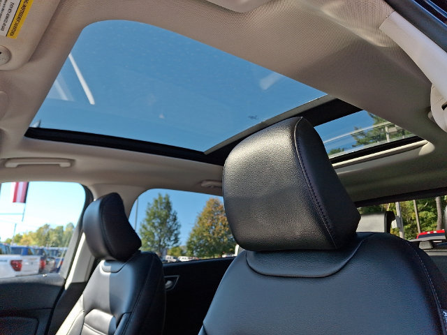 Certified 2023 Ford Edge SEL w/ Convenience Package AWD/4WD image 15