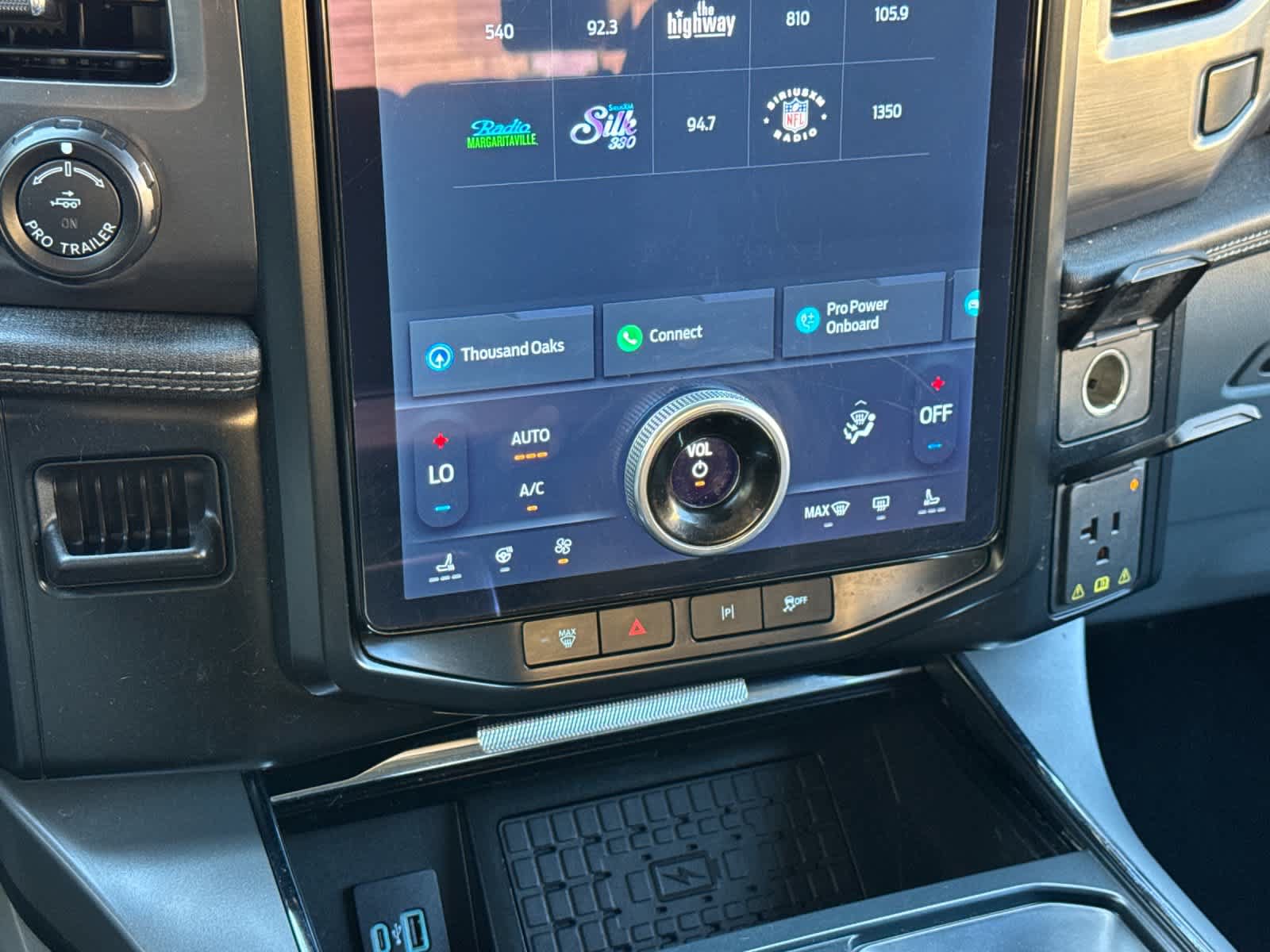 Certified 2024 Ford F150 Lightning Flash AWD/4WD image 20