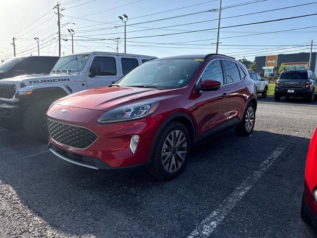 Certified 2020 Ford Escape Titanium w/ Titanium Premium Package 2.0