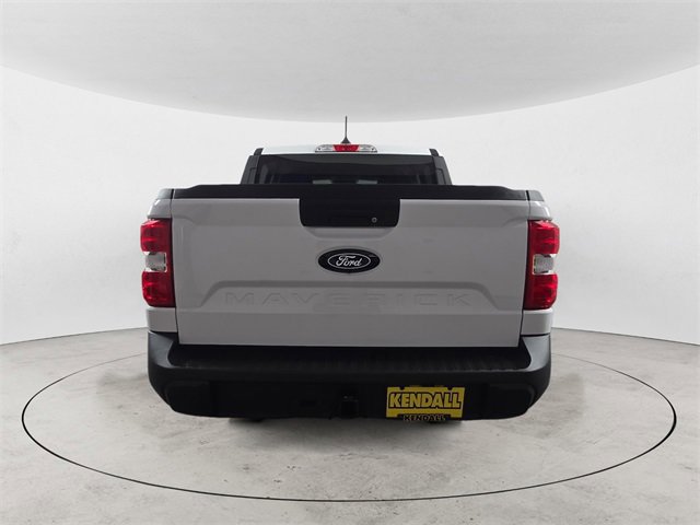Certified 2025 Ford Maverick XL w/ Equipment Group 102A image 3