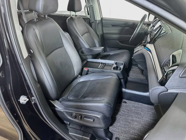 Used 2023 Honda Odyssey Touring image 15