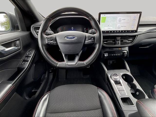 Certified 2024 Ford Escape ST-Line w/ Tech Pack #1 AWD/4WD image 10