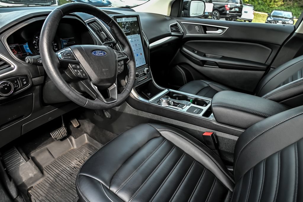 Certified 2023 Ford Edge SEL w/ Convenience Package AWD/4WD image 11