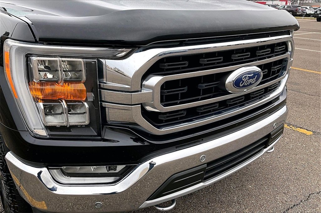 Certified 2021 Ford F150 XLT w/ Equipment Group 302A High image 29