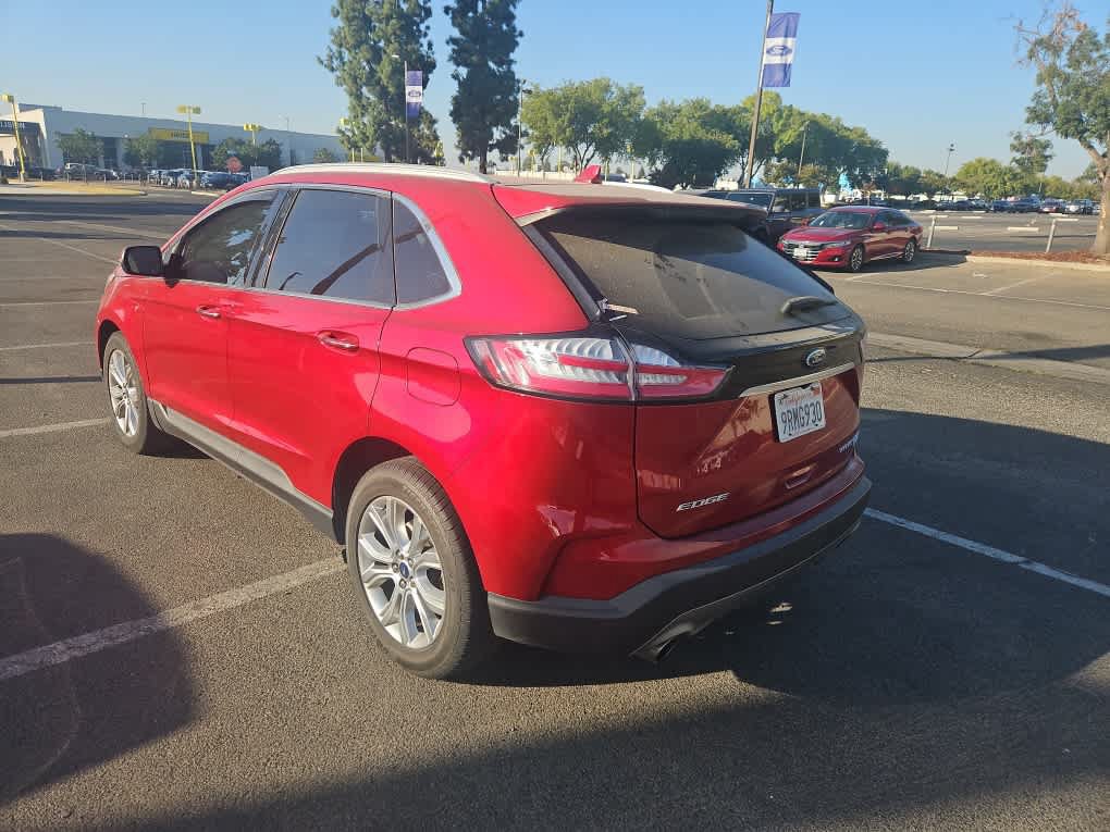 Certified 2020 Ford Edge Titanium FWD image 5