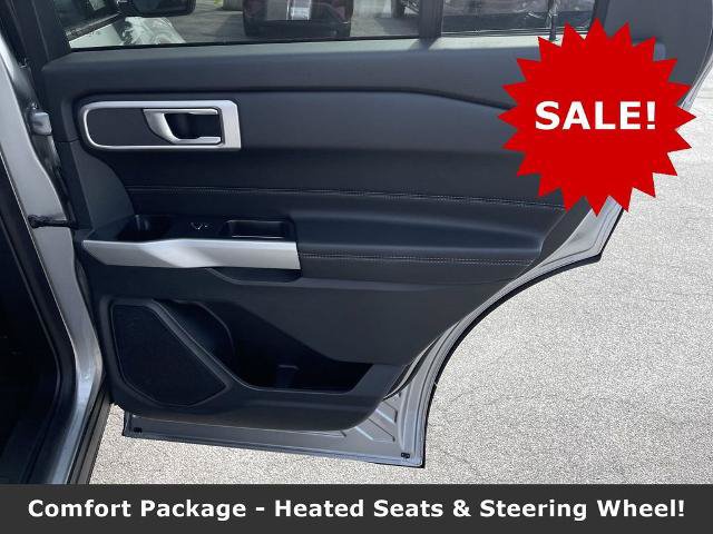 Certified 2020 Ford Explorer XLT w/ Equipment Group 202A AWD/4WD image 28