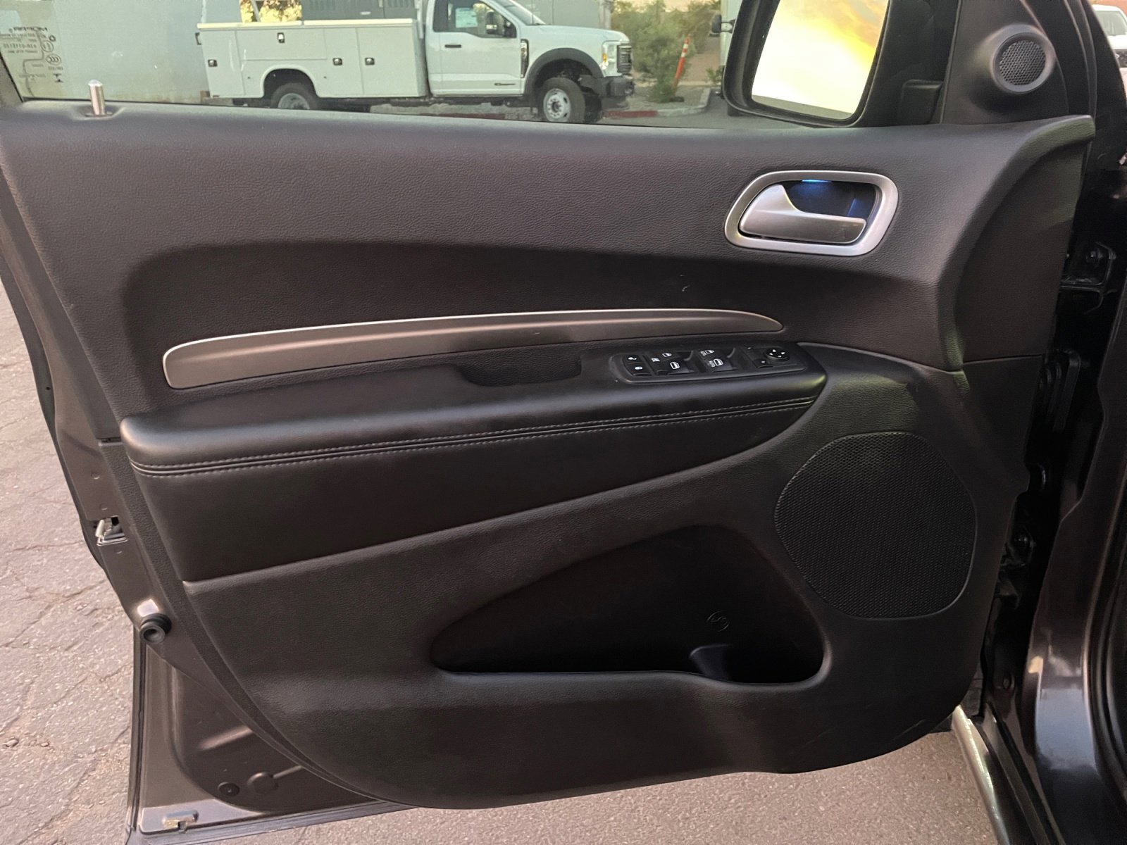 Used 2020 Dodge Durango SXT image 13