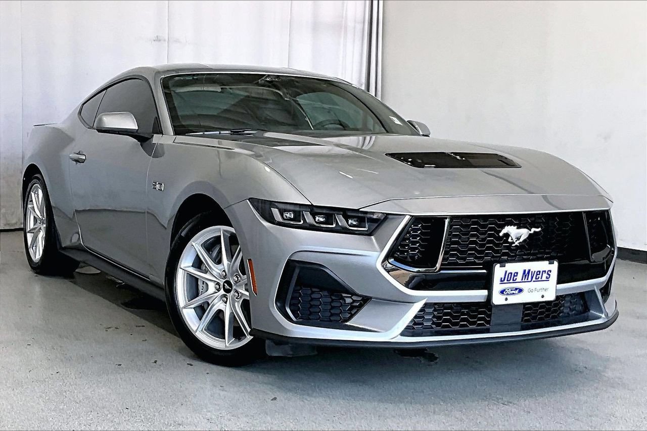 Certified 2025 Ford Mustang GT Premium RWD image 34