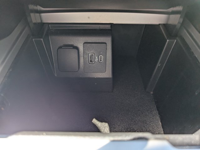 Certified 2021 Ford Explorer Limited w/ Equipment Group 301A RWD image 15