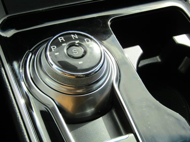 Certified 2019 Ford Edge SE w/ SE Fleet Driver's Package image 21