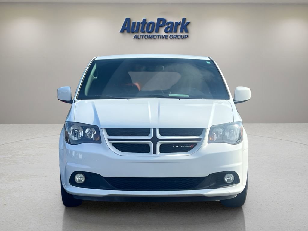 Used 2019 Dodge Grand Caravan GT FWD image 2