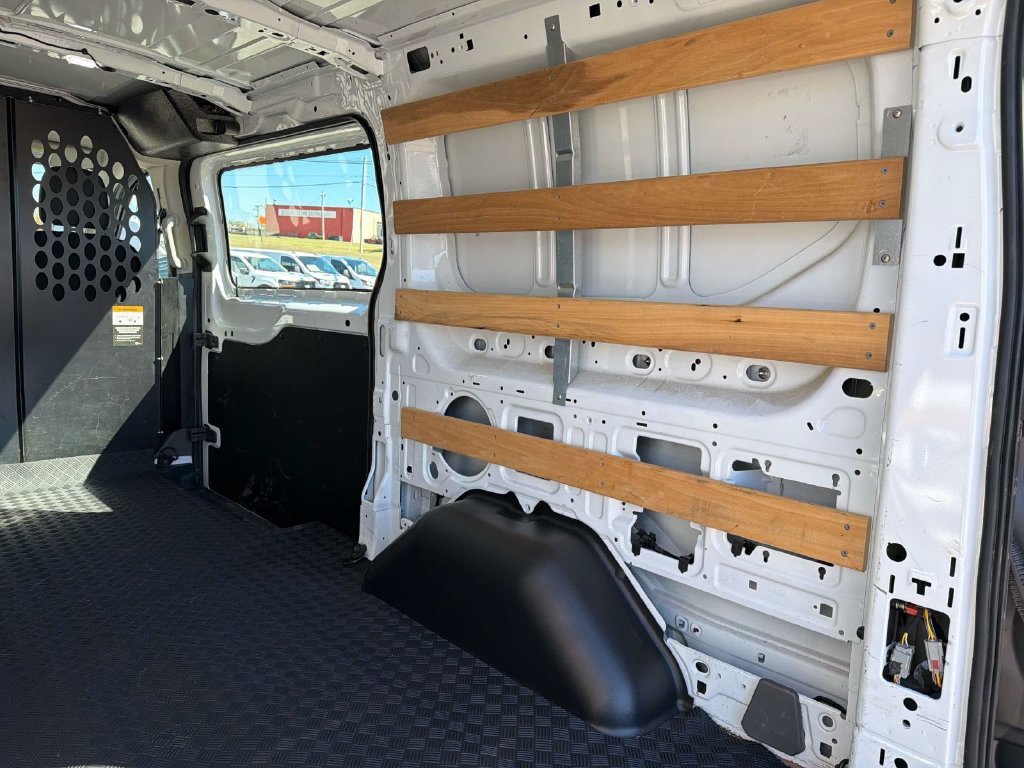 Certified 2025 Ford Transit 250 Low Roof w/ Exterior Upgrade Package RWD image 22