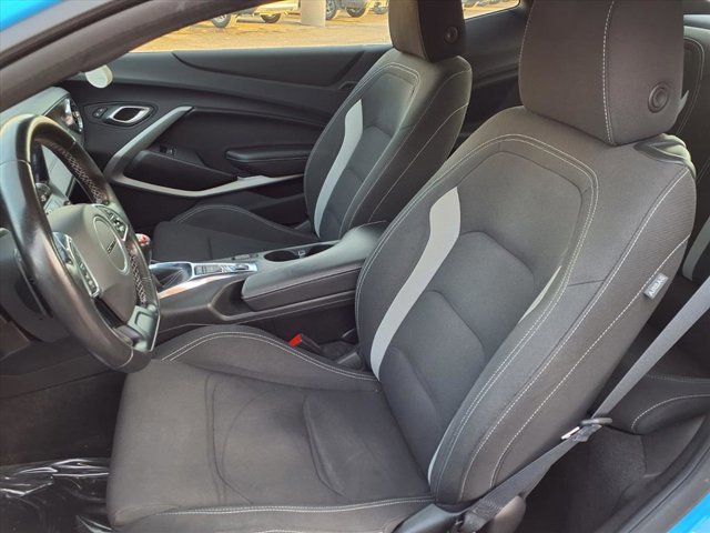 Used 2023 Chevrolet Camaro LT w/ RS Package image 3