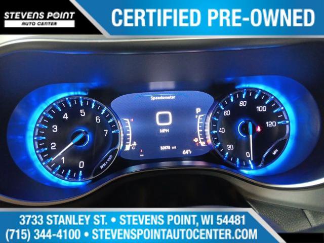 Used 2025 Chrysler Pacifica Limited image 19
