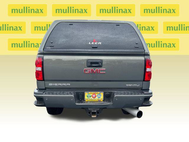 Used 2018 GMC Sierra 2500 Denali w/ Duramax Plus Package AWD/4WD image 6