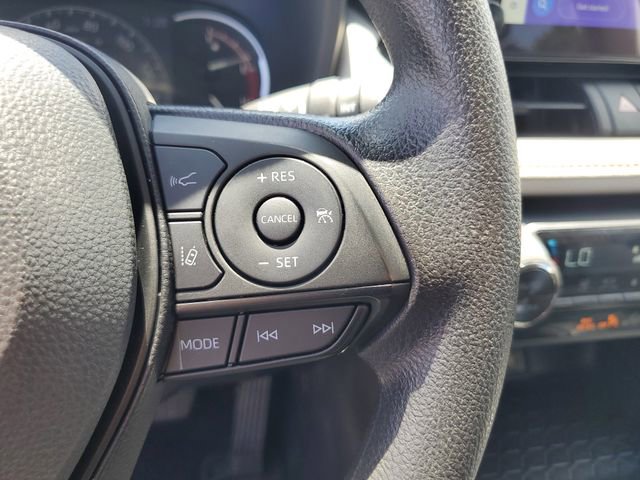 Used 2025 Toyota RAV4 XLE w/ Convenience Package FWD image 31
