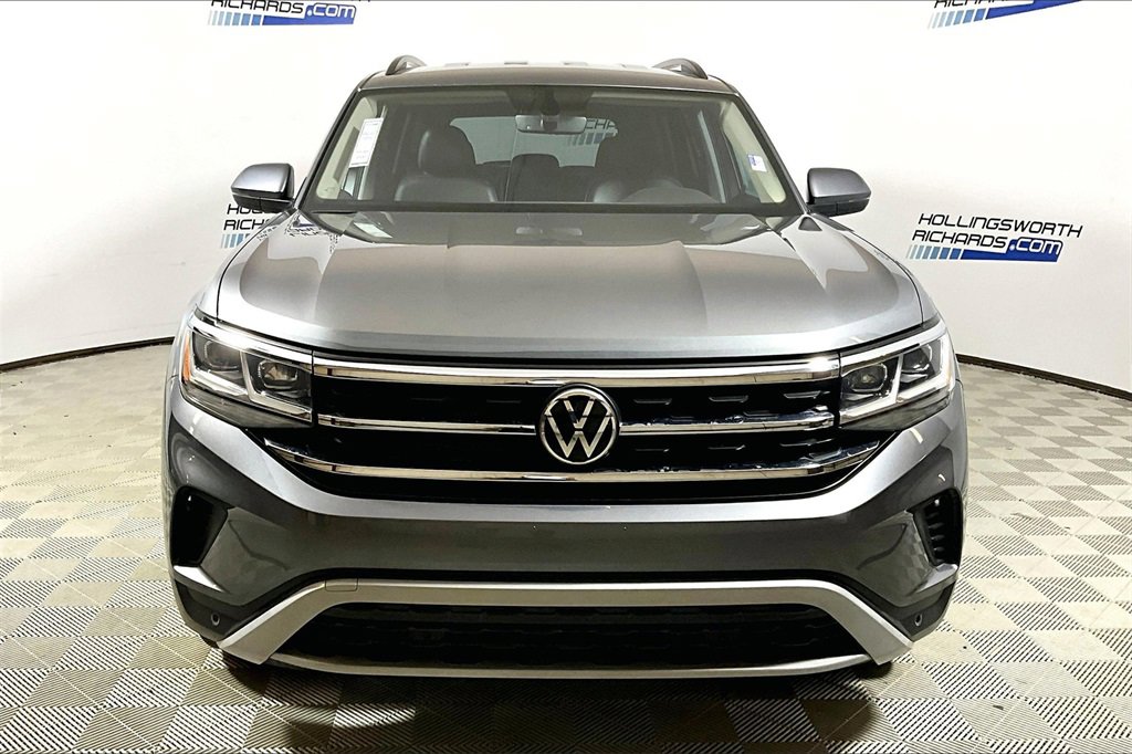 Used 2022 Volkswagen Atlas SE image 2