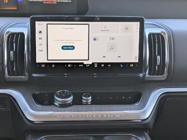 Certified 2026 Ford Expedition Max Platinum w/ Platinum Ultimate Package AWD/4WD image 17