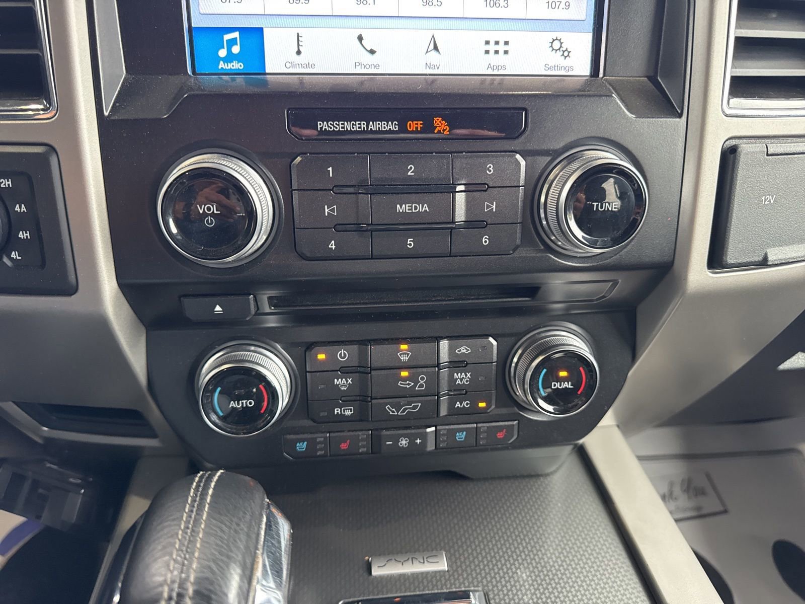 Certified 2017 Ford F150 Lariat w/ Equipment Group 502A Luxury image 37