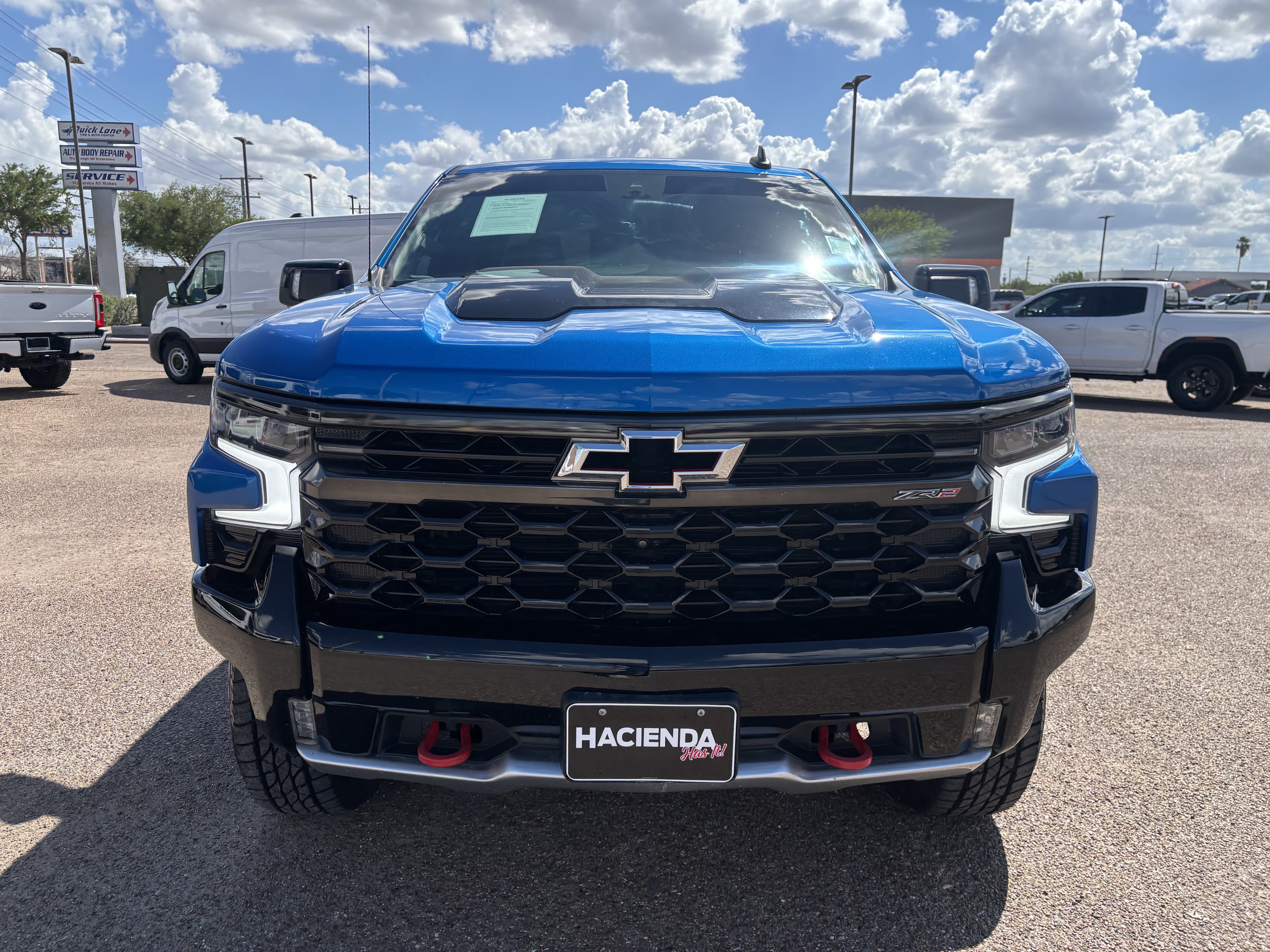 Used 2023 Chevrolet Silverado 1500 ZR2 w/ Technology Package AWD/4WD image 6