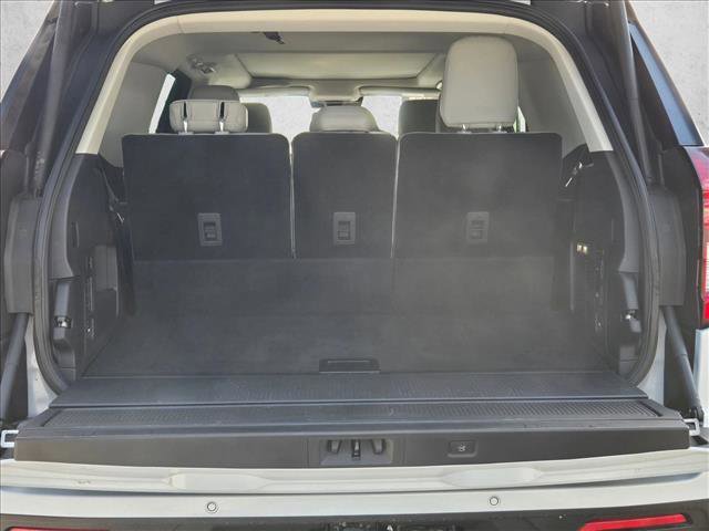 Certified 2025 Ford Expedition Active image 6