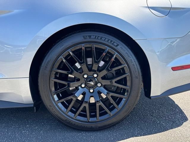 Certified 2021 Ford Mustang GT Premium w/ GT Performance Package RWD image 9