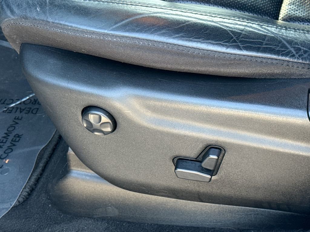 Used 2019 Jeep Grand Cherokee Limited w/ Luxury Group II image 26