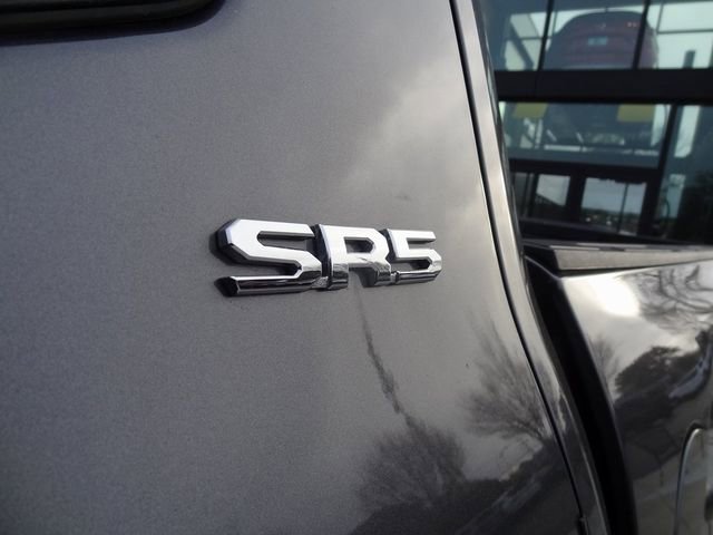 Used 2024 Toyota Tundra SR5 w/ SR5 Convenience Package AWD/4WD image 39
