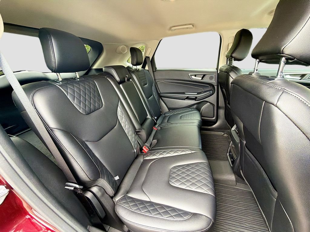 Certified 2024 Ford Edge Titanium AWD/4WD image 29